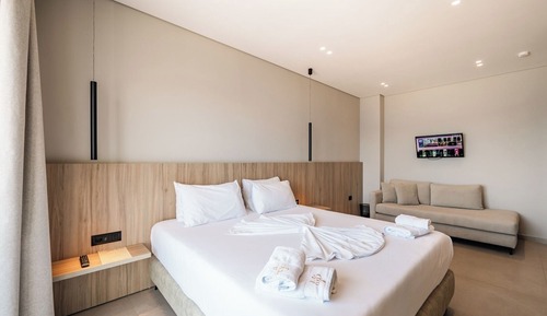Deluxe Triple Room, Balcony, Sea View