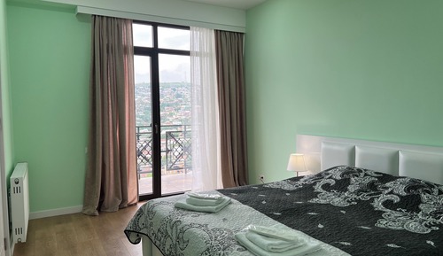 Family Apartment, Mountain View