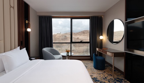 Deluxe Room, 1 King Bed
