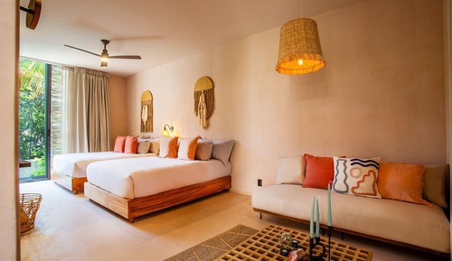 Junior Room, 2 Queen Beds