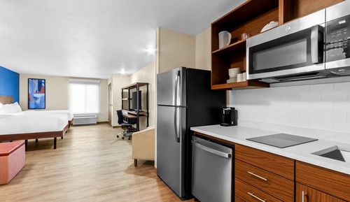 Suite, 2 Queen Beds, Non Smoking