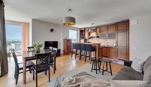 Grand Apartment, City View