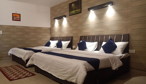 Family Quadruple Room, Hill View