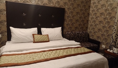 Deluxe Room, Valley View
