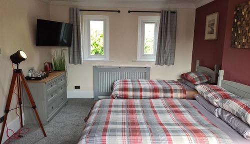 Standard Quadruple Room