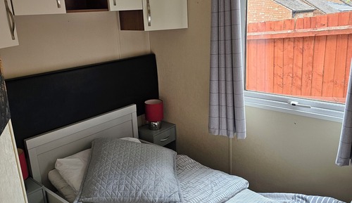 Standard Mobile Home, Garden View