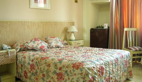 Single Room, City View