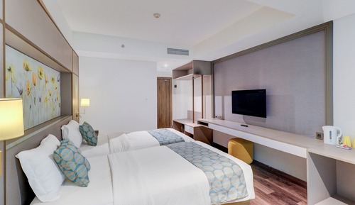 Deluxe Twin Room