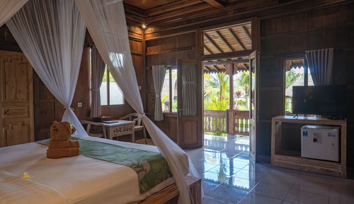 Deluxe Villa, Balcony, Garden View