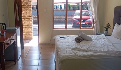 Double Room, Non Smoking, Microwave