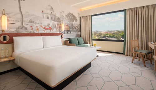 Standard Room, 1 King Bed, Corner