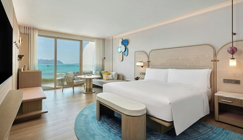 Oceanview, 1 King Bed with Balcony