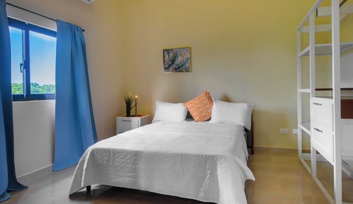 Deluxe Condo, Sea View
