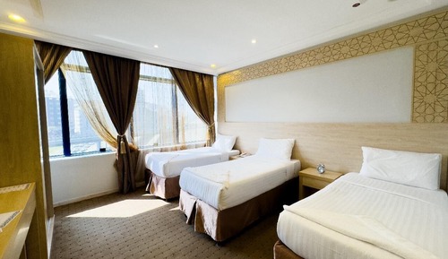 Deluxe Quadruple Room