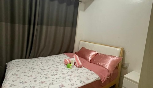 SEA Residences Staycation Near moa