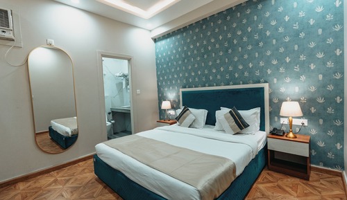 Deluxe Double Room, 1 Double Bed, Non Smoking, City View