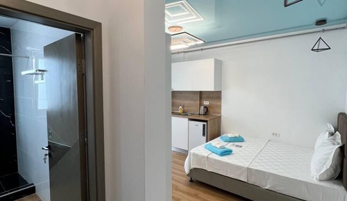Deluxe Studio, Partial Sea View