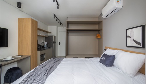 Basic Apartment