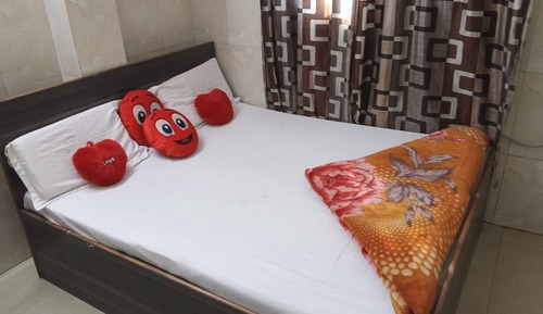 Standard Double Room, City View