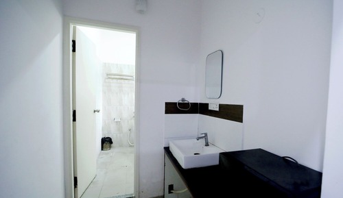 Comfort Suite, City View