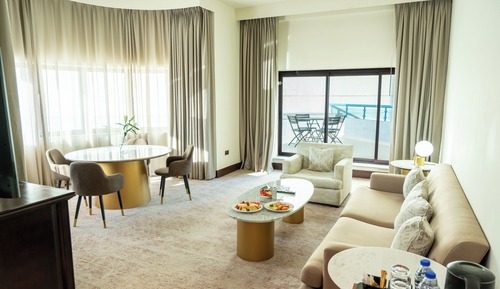 Executive Suite, Balcony, City View