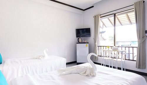 Standard Twin Room, Garden View