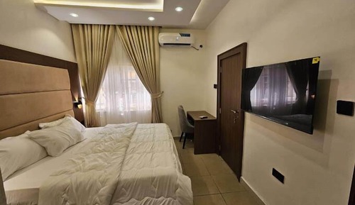 Deluxe Apartment, Balcony, City View