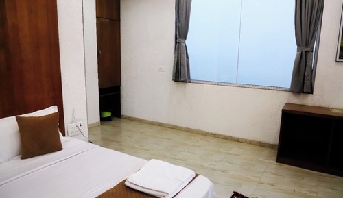 Deluxe Double Room, Balcony, Valley View