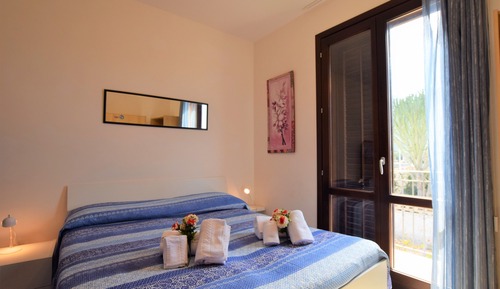 House, Sea View, First Floor