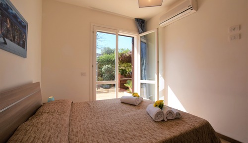 House, Sea View, Ground Floor