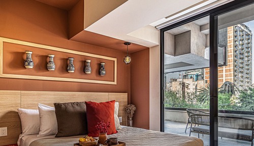 Exclusive Apartment, Balcony, City View