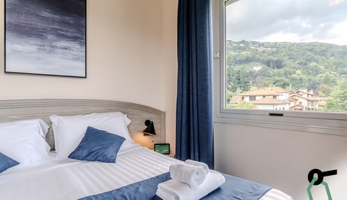 Classic Double Room, Balcony