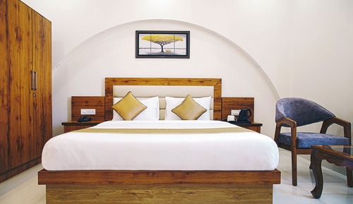 Deluxe Room, City View
