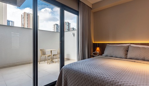 Superior Studio, City View