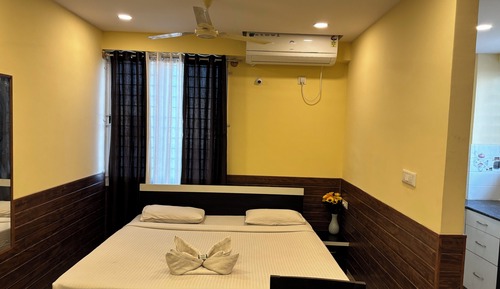 Suite, Balcony