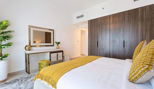 Apartment, 2 Bedrooms, Pool Access, Sea Facing