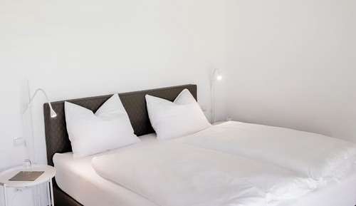 Deluxe Double Room, Garden View
