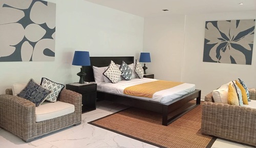 Suite, River View
