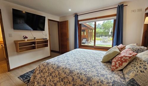 House, 4 Bedrooms