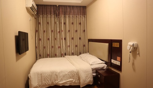 Classic Double Room, City View