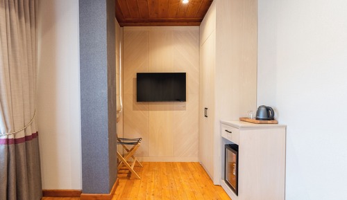 Junior Triple Room