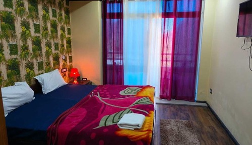 Deluxe Room, Valley View