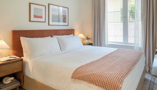 Suite, 3 Bedrooms
