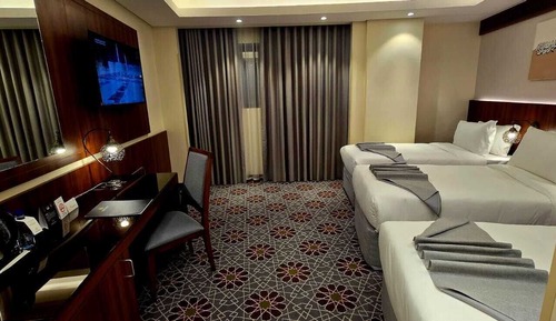 Deluxe Triple Room
