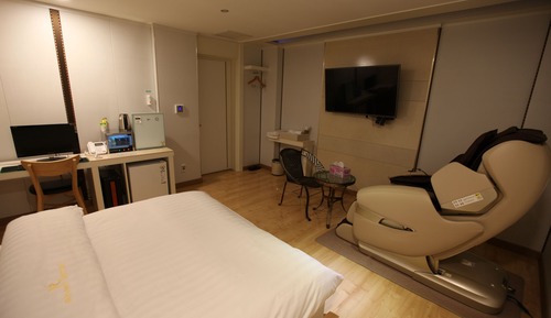 Deluxe Double Room, River View