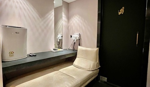 Signature Triple Room