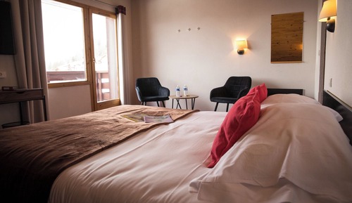 Deluxe Double Room, Valley View