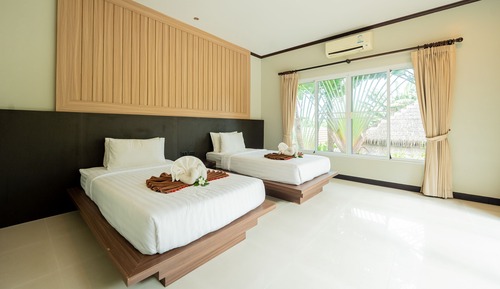 Junior Villa, Hill View