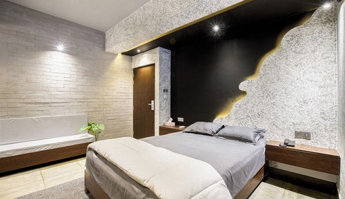 Executive Suite, Balcony
