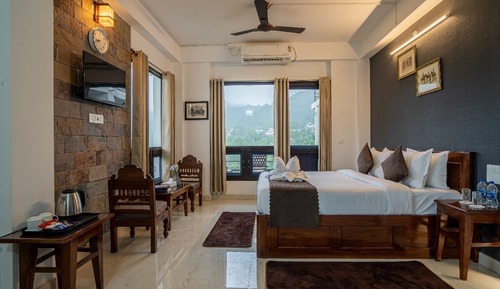 Executive Double Room, Balcony, Mountain View